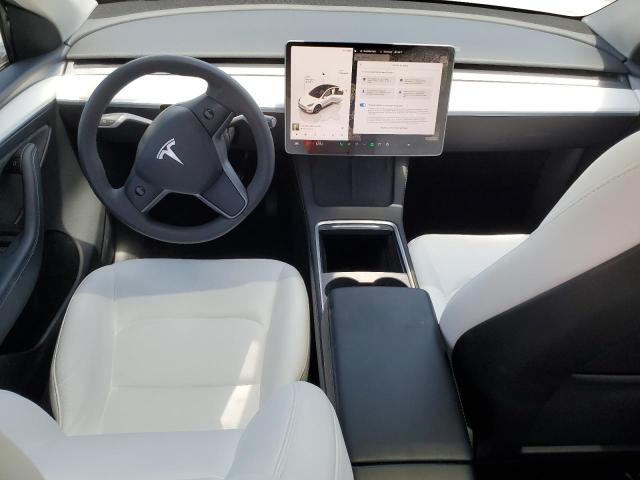  TESLA MODEL Y 2024 White