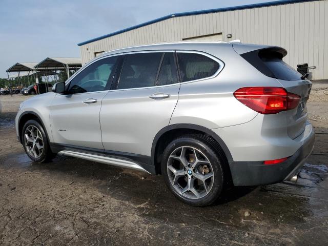  BMW X1 2017 Srebrny