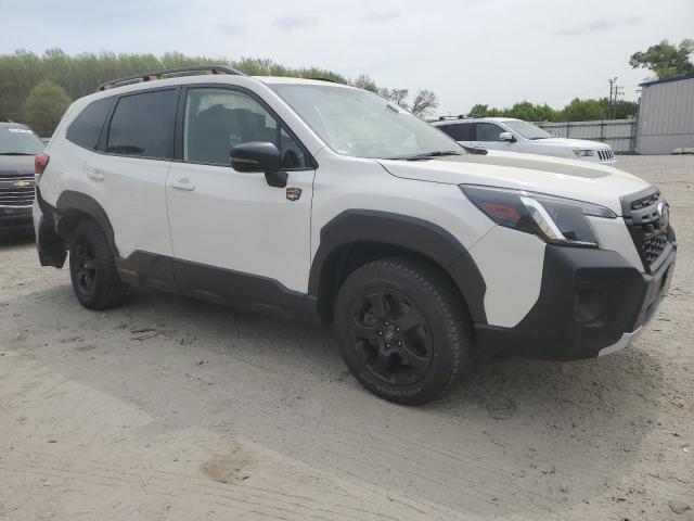  SUBARU FORESTER 2023 White