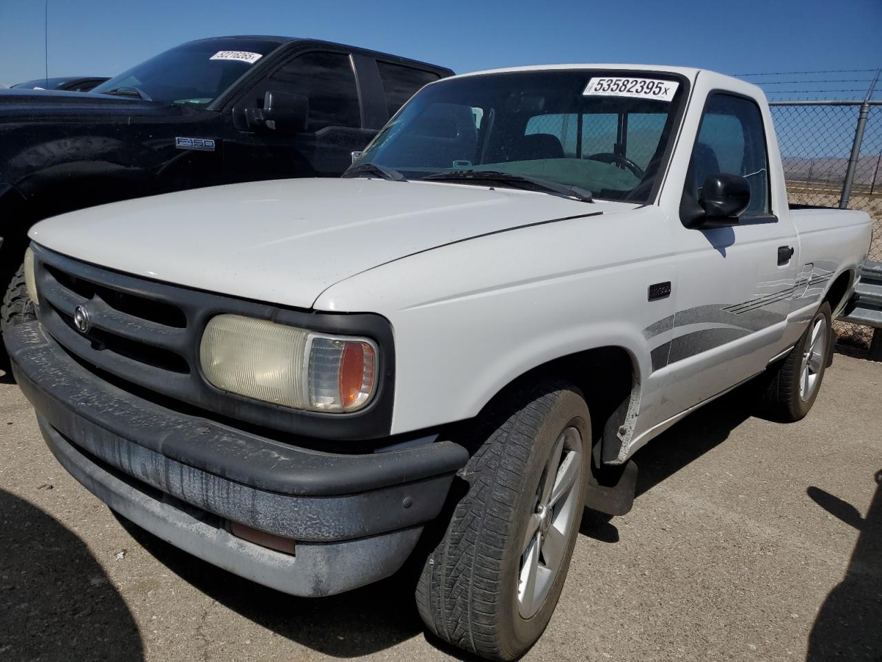 1995 Mazda B2300 zu verkaufen in North Las Vegas, NV - Side