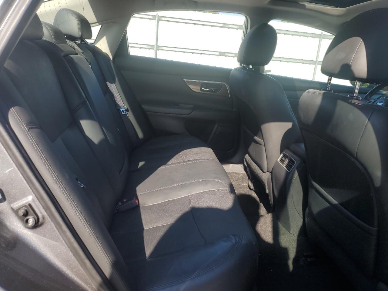1n4bl3ap2fc224669 1N4BL3AP2FC224669 2015 Nissan Altima 3.5S