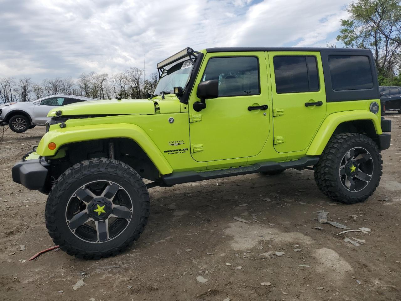 2017 Jeep Wrangler Unlimited Sahara იყიდება Baltimore-ში, MD - Front End