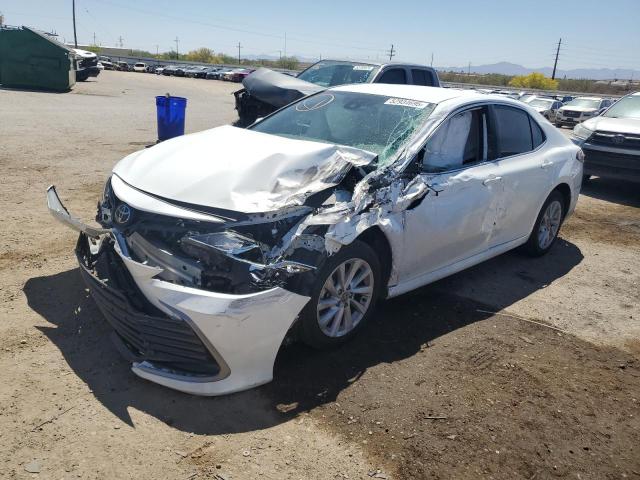  TOYOTA CAMRY 2024 Biały