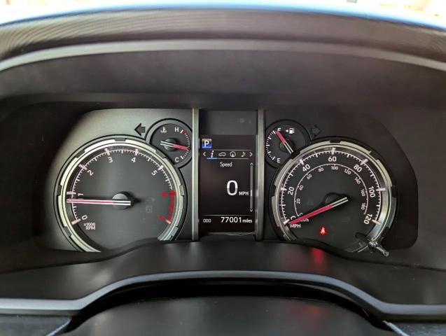  TOYOTA 4RUNNER 2022 Зеленый