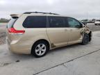 2011 Toyota Sienna Le იყიდება New Orleans-ში, LA - Front End
