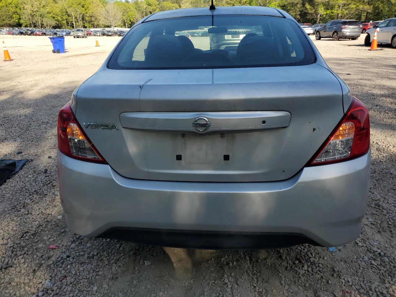 2016 Nissan Versa S VIN: 3N1CN7AP6GL880706 Lot: 53527035