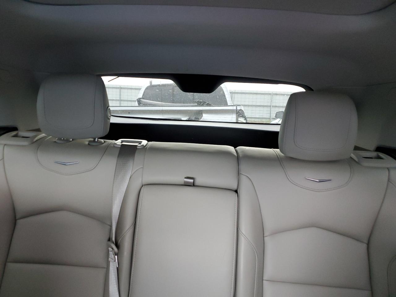 2019 Cadillac Xt4 Luxury VIN: 1GYAZAR48KF204979 Lot: 51353055