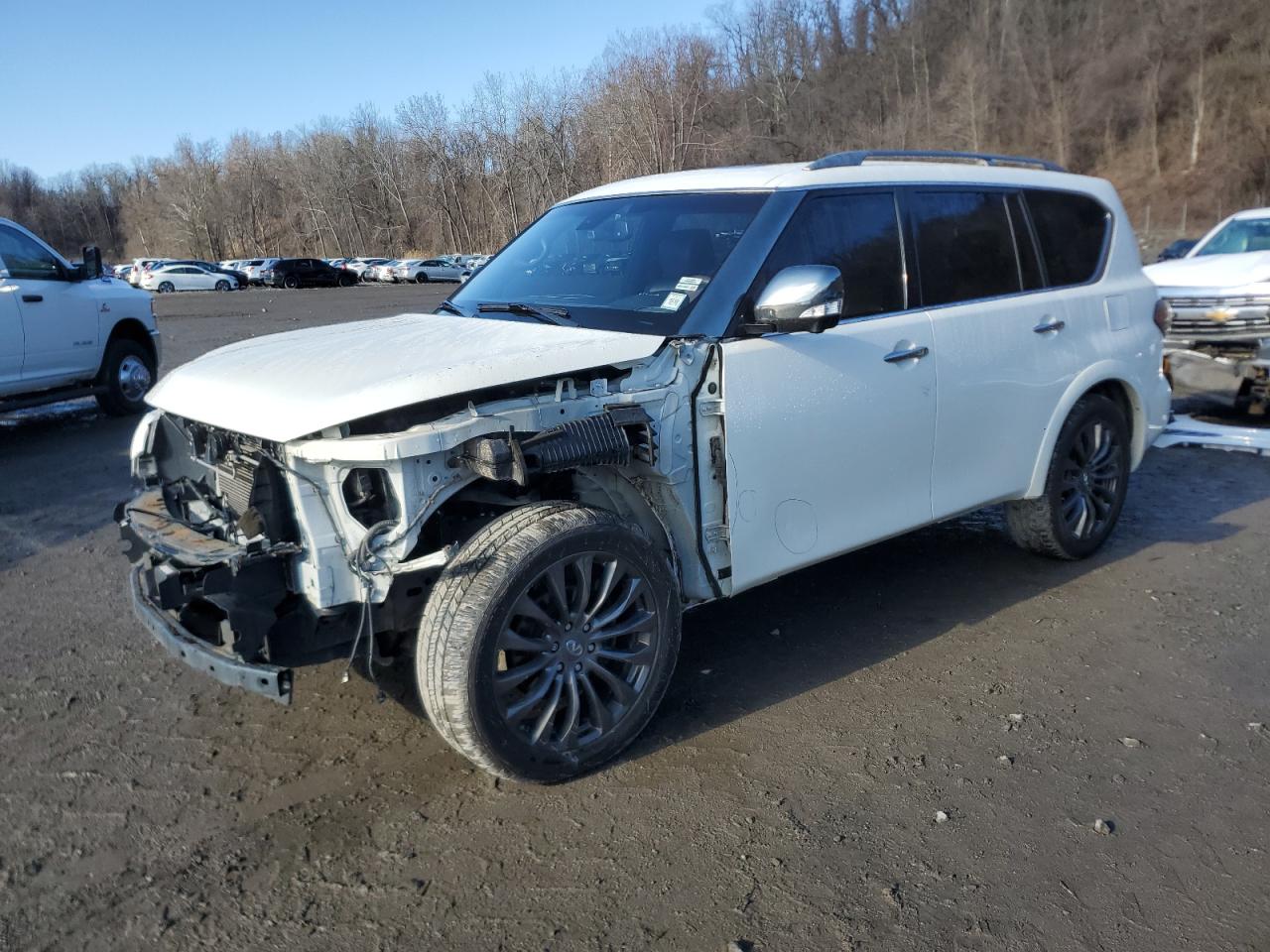 2015 INFINITI QX80