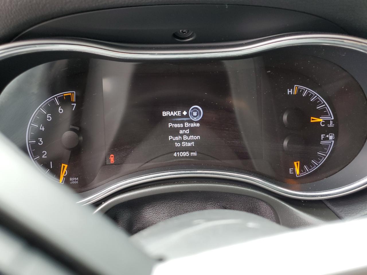 2021 Jeep Grand Cherokee - Image 9