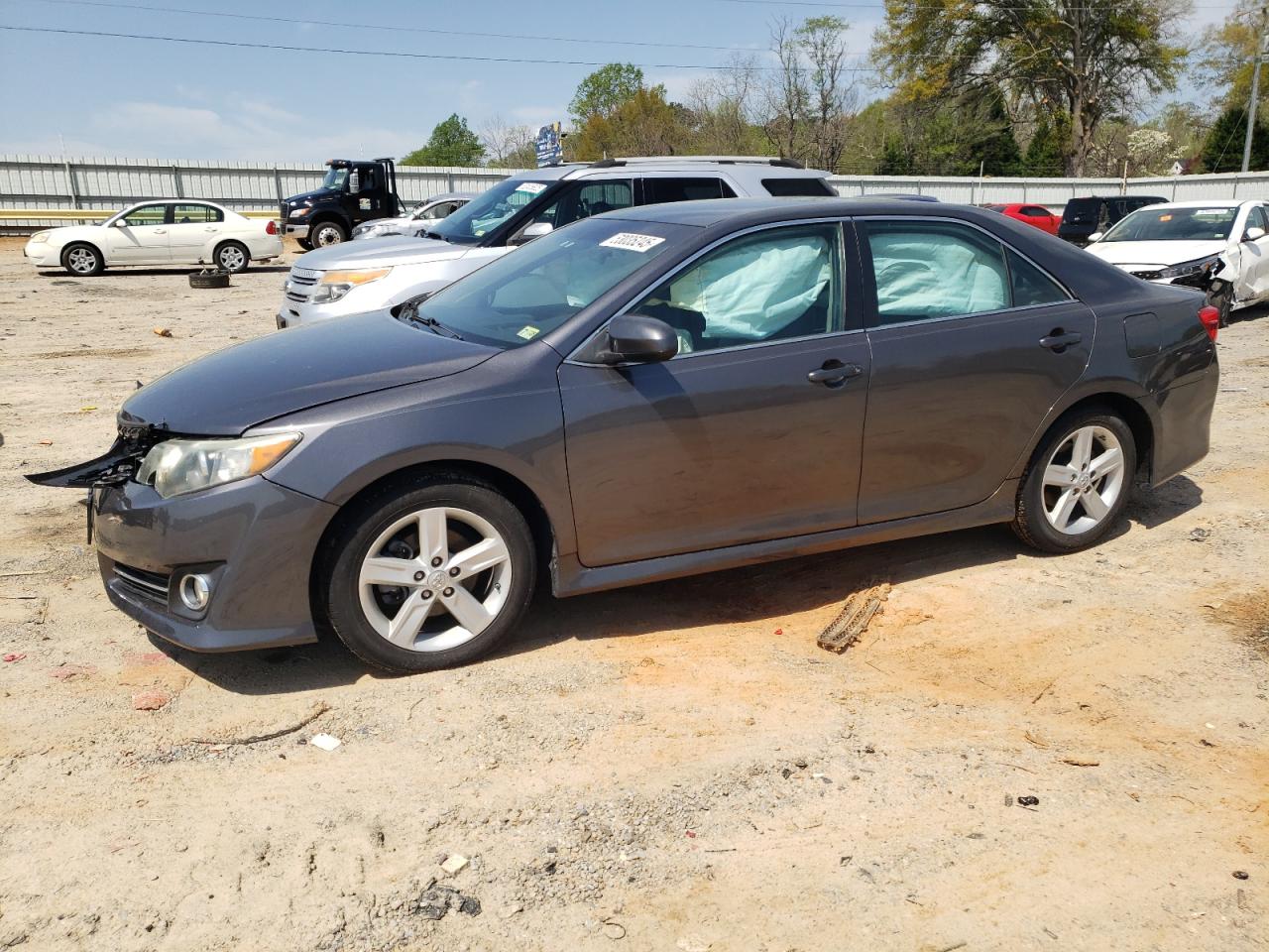 2014 Toyota Camry L for Sale in Chatham, VA - Front End