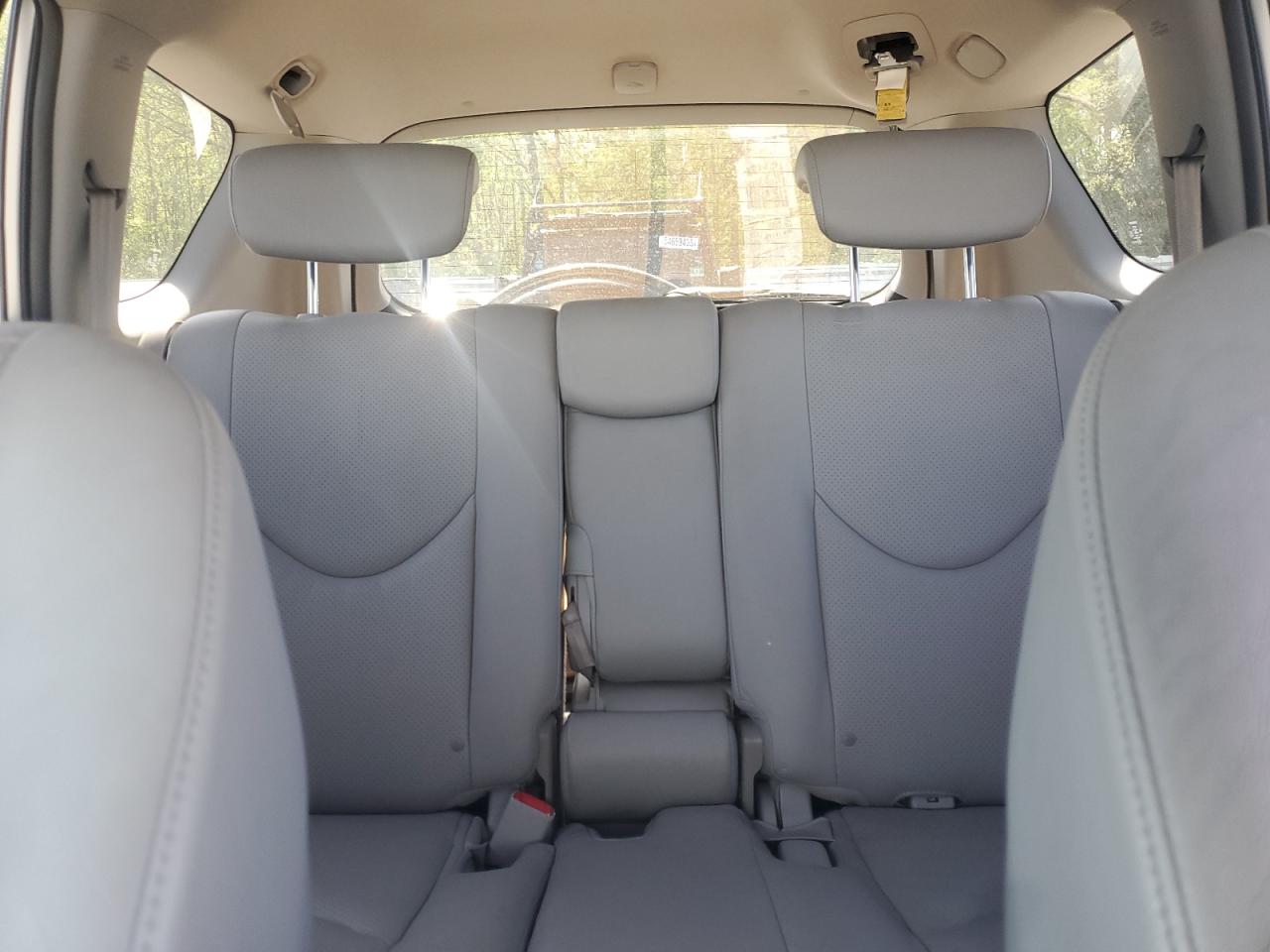 2008 Toyota Rav4 Limited VIN: JTMBD31V886074705 Lot: 55286795
