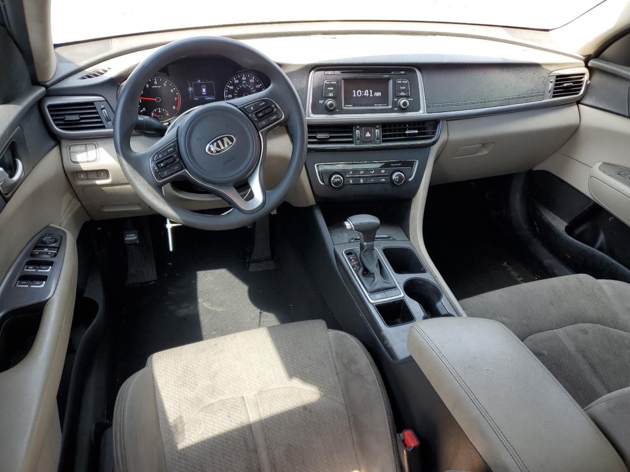 2017 Kia Optima - Image 8