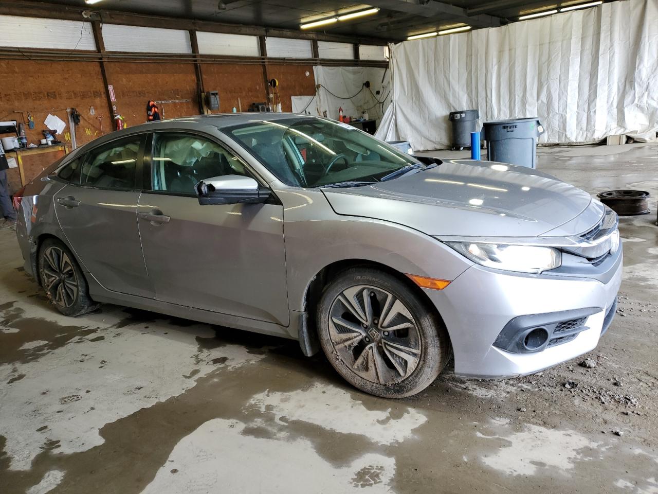 2HGFC1F33GH637755 HONDA CIVIC 2016