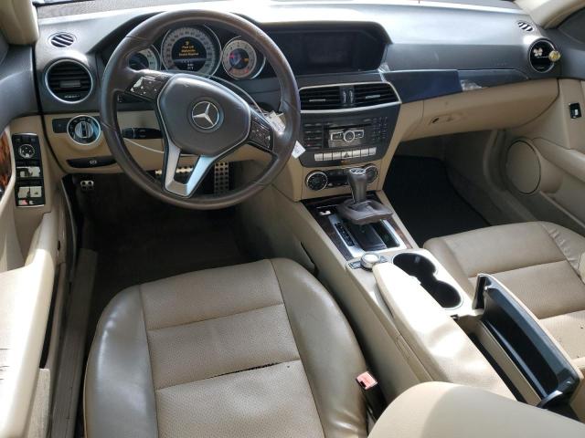 Sedans MERCEDES-BENZ C-CLASS 2013 White