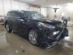 2020 Toyota Highlander Hybrid Platinum for Sale in Madisonville, TN - Front End