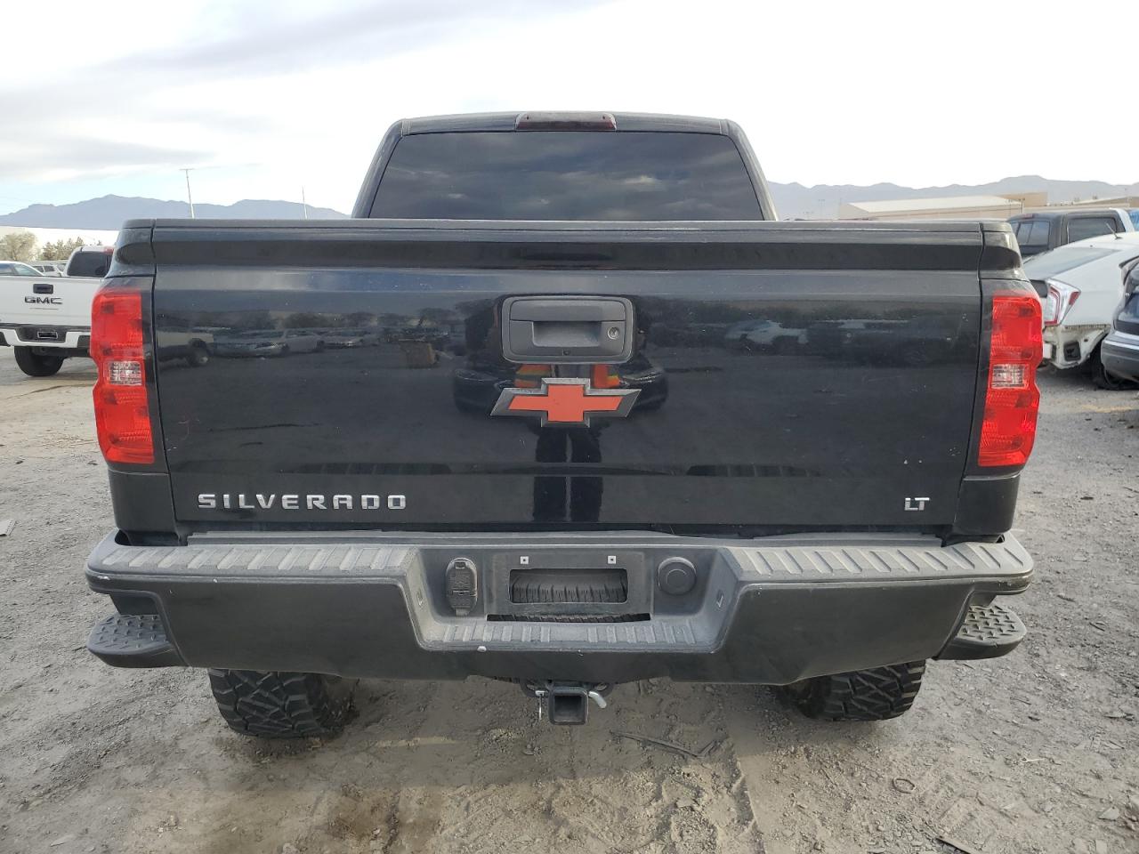 2017 Chevrolet Silverado K1500 Lt VIN: 3GCUKREC8HG163831 Lot: 61739935