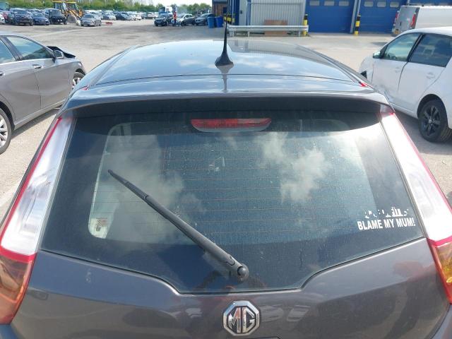2015 MG 3 STYLE VT