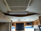 2002 Freightliner Chassis X Line Motor Home продається в Angola, NY - Top/Roof