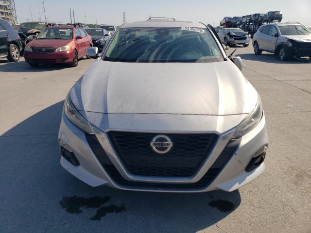  NISSAN ALTIMA 2019 Srebrny