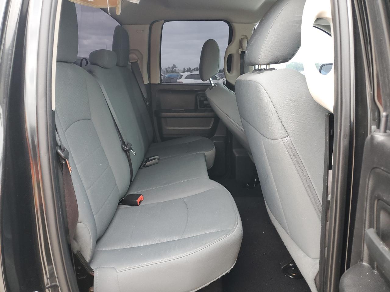 2015 Ram 1500 St VIN: 1C6RR7FT5FS719322 Lot: 52606965