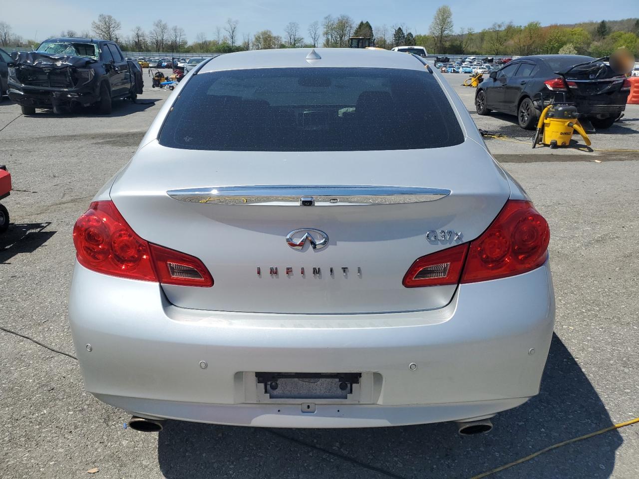 JN1CV6AR4AM252927 2010 Infiniti G37