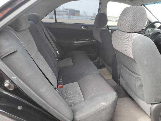 2004 TOYOTA CAMRY LE