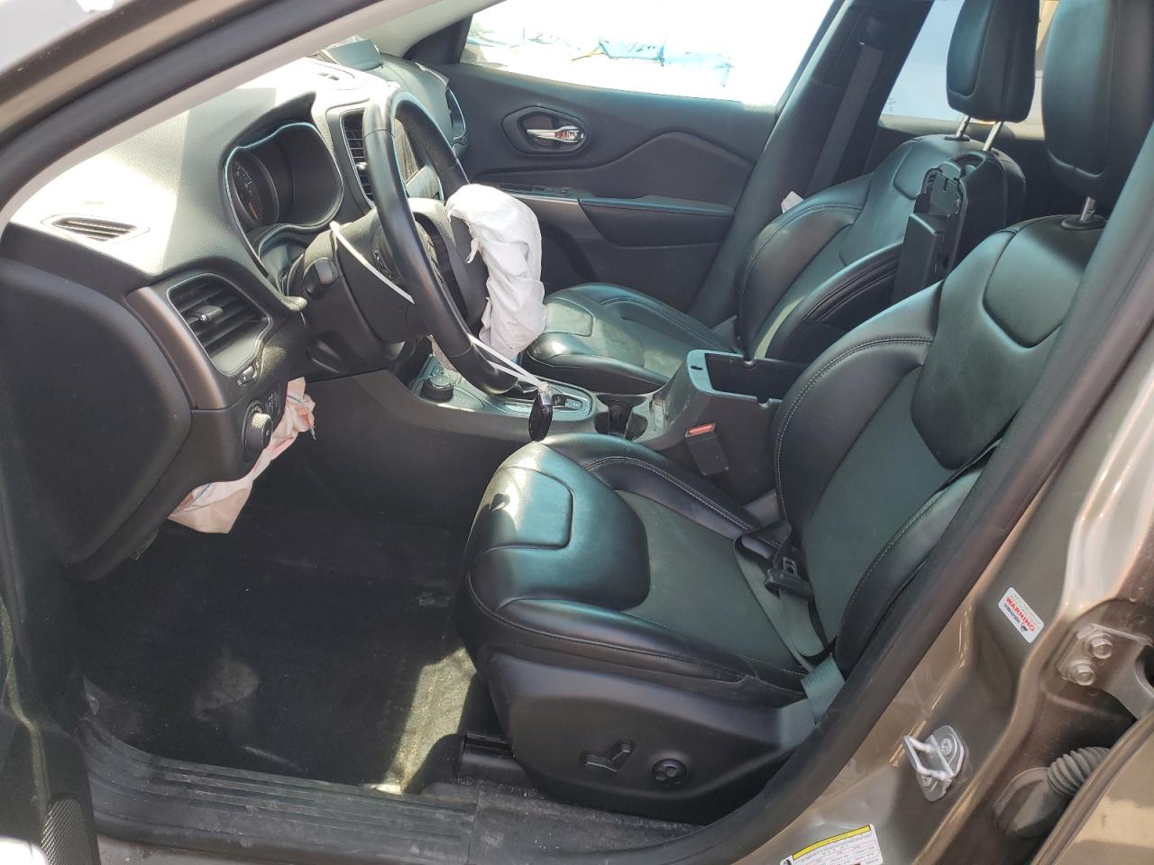 2019 Jeep Grand Cherokee - Image 7