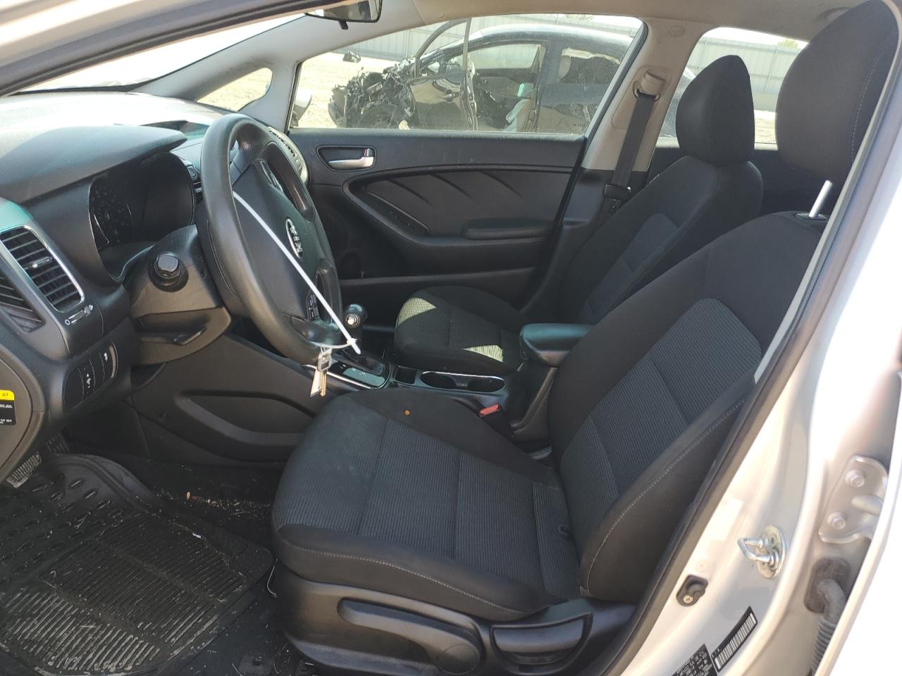 2018 Kia Forte Lx VIN: 3KPFK4A74JE260935 Lot: 51875855