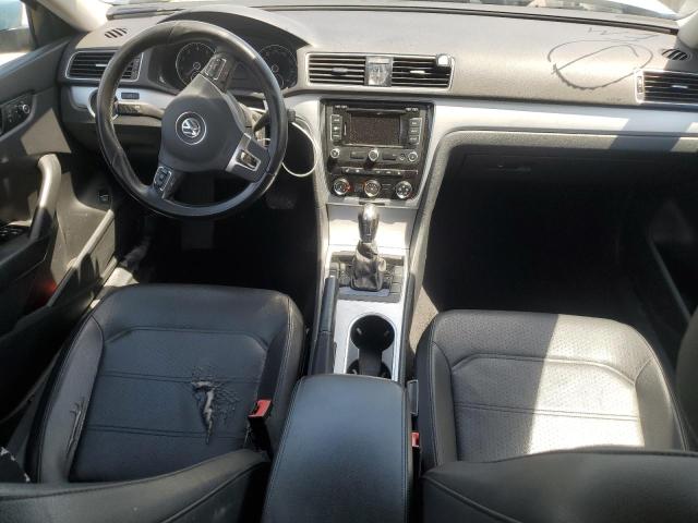  VOLKSWAGEN PASSAT 2013 Granatowy