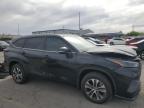 2024 Toyota Highlander Le продається в Las Vegas, NV - Front End