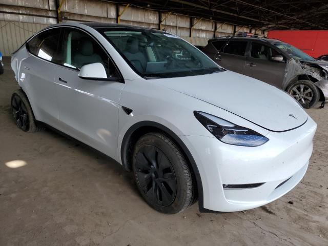 TESLA MODEL Y 2024 Белый