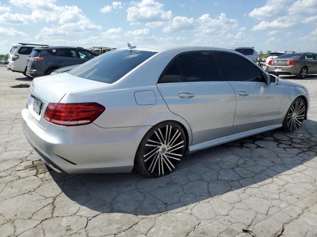Sedans MERCEDES-BENZ E-CLASS 2014 Srebrny