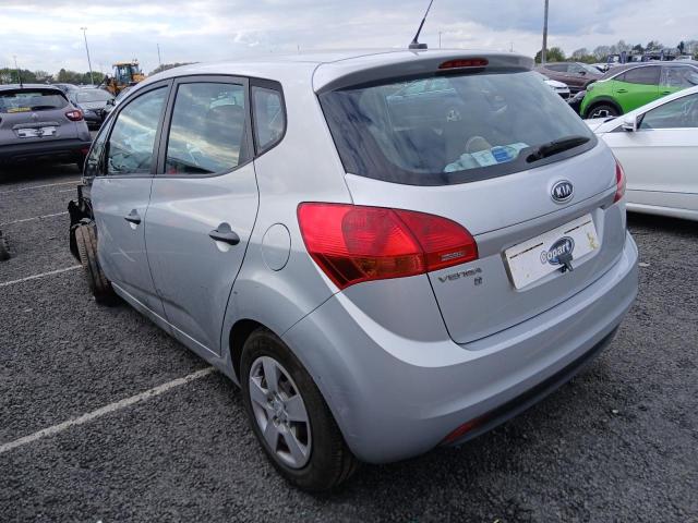 2010 KIA VENGA 1