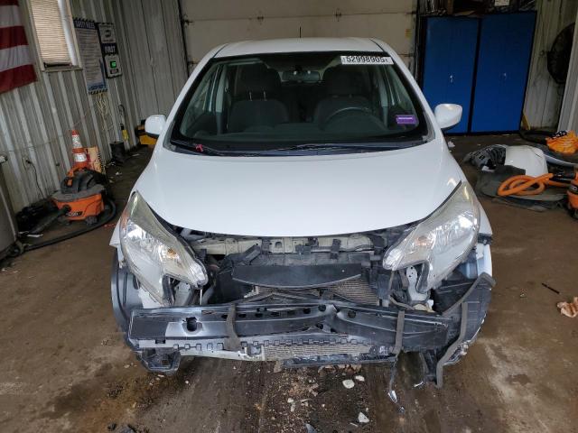 Hatchbacks NISSAN VERSA 2015 Biały