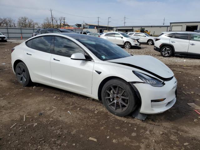  TESLA MODEL 3 2021 Белый