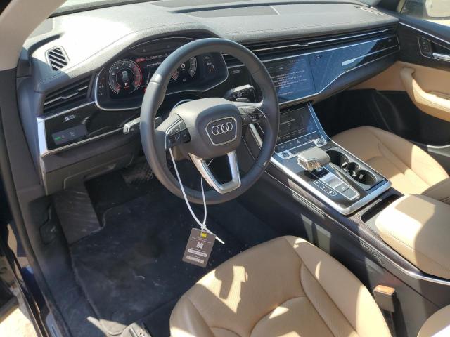  AUDI Q8 2023 Granatowy