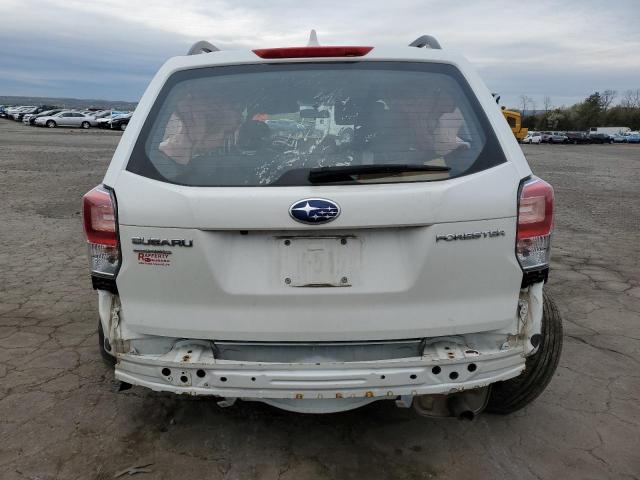  SUBARU FORESTER 2018 Білий