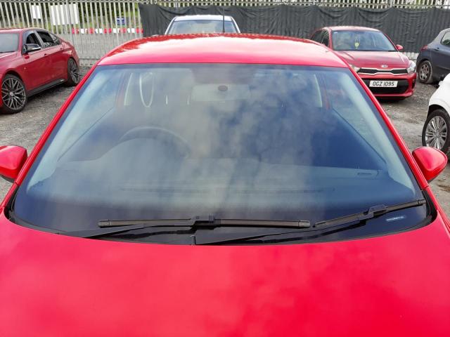 2011 VOLKSWAGEN POLO SE TD