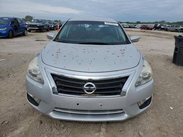 Седани NISSAN ALTIMA 2015 Сріблястий