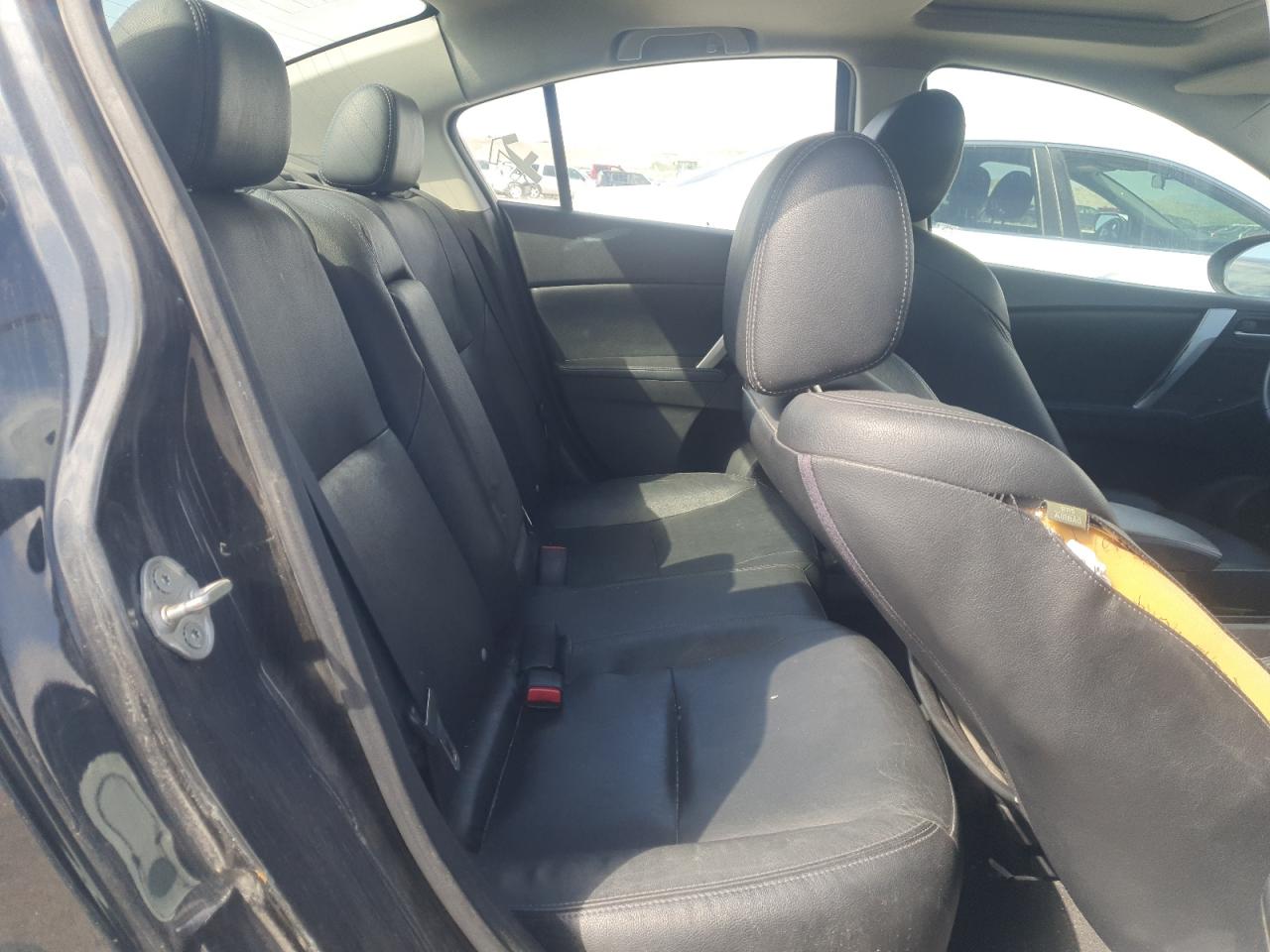 2011 Mazda 3 S VIN: JM1BL1W54B1413559 Lot: 51667305