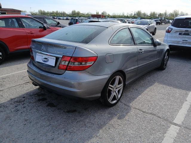 2009 MERCEDES BENZ CLC180 KOM