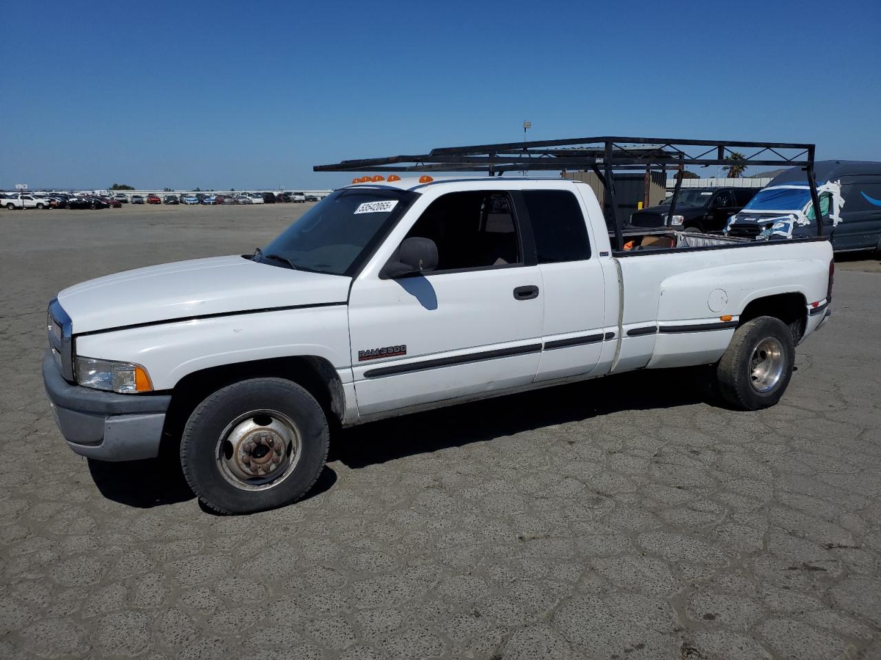 1998 Dodge Ram 3500 for Sale in Martinez, CA - Rear End
