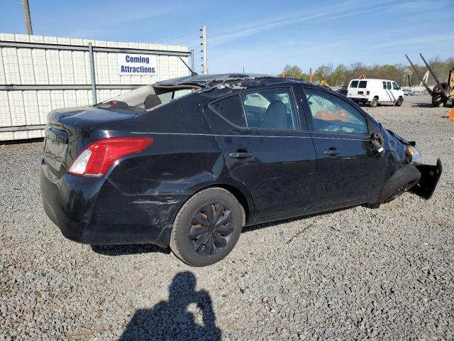 Sedans NISSAN VERSA 2016 Czarny