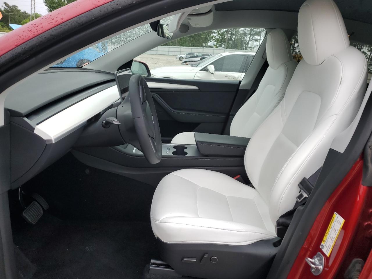 2024 Tesla Model Y VIN: 7SAYGDED6RA304546 Lot: 54132525