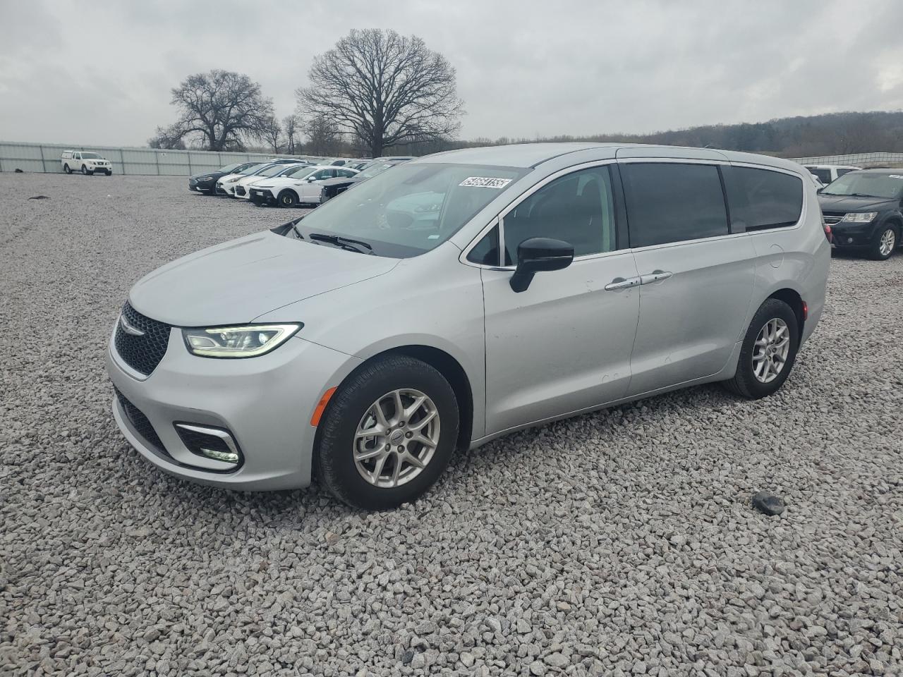 2024 Chrysler Pacifica Touring L for Sale in Mcfarland, WI - Hail