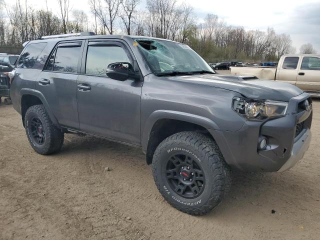  TOYOTA 4RUNNER 2017 Серый