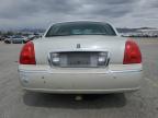 2004 Lincoln Town Car Ultimate zu verkaufen in Las Vegas, NV - Front End