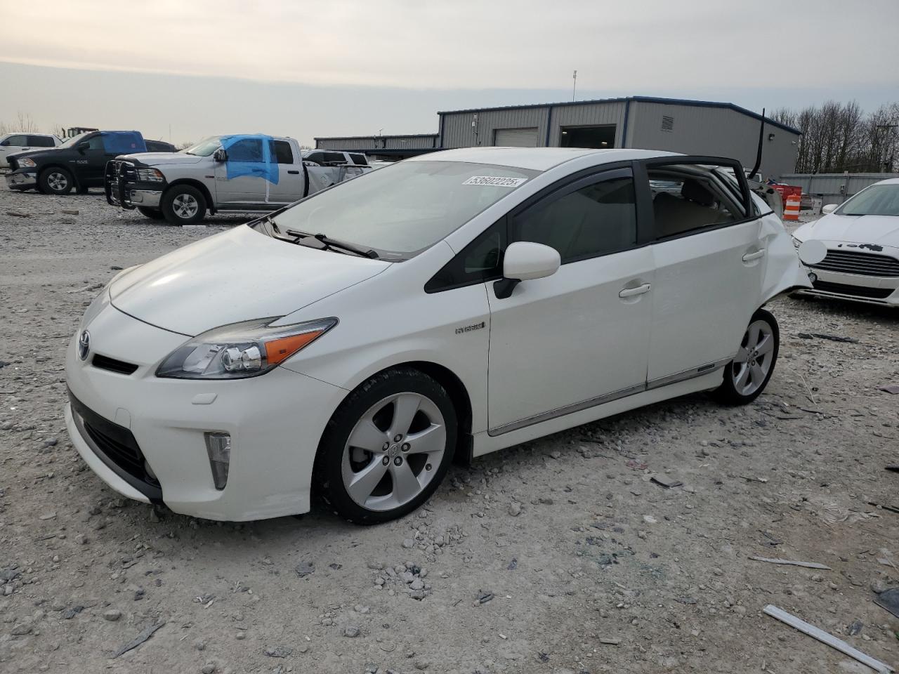 2015 Toyota Prius en Venta en Wayland, MI - Rear End