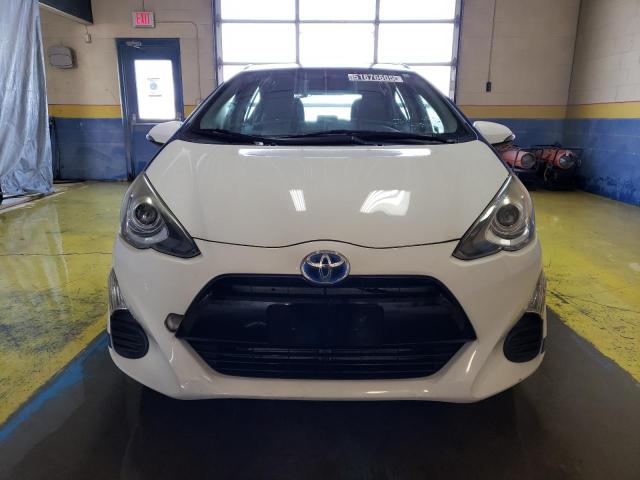  TOYOTA PRIUS 2016 White