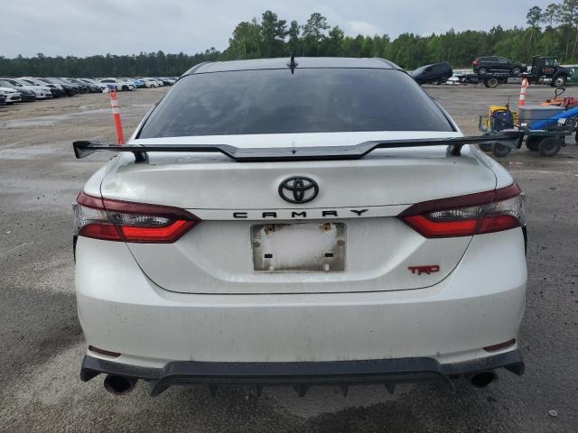  TOYOTA CAMRY 2021 Білий
